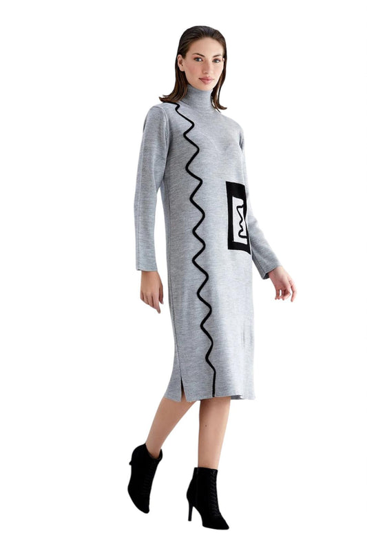 Women Long Sleeve Knitted Midi in Grey