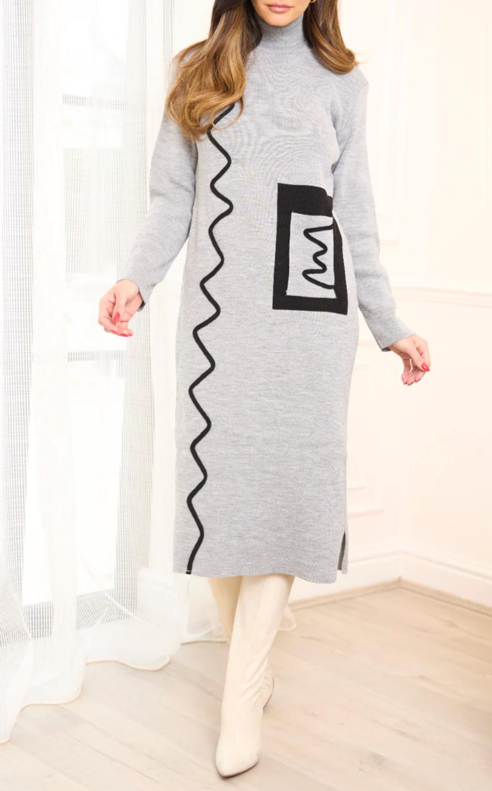 Women Long Sleeve Knitted Midi in Grey